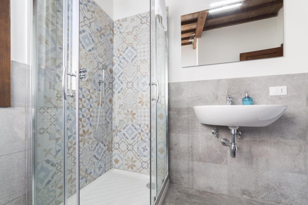 Authentic Flat In The City Center Флоренция Екстериор снимка